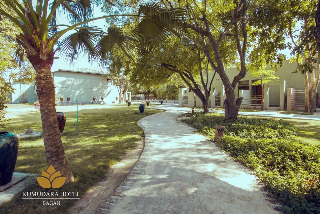 Hotel Kumudara Pagan Exteriér fotografie