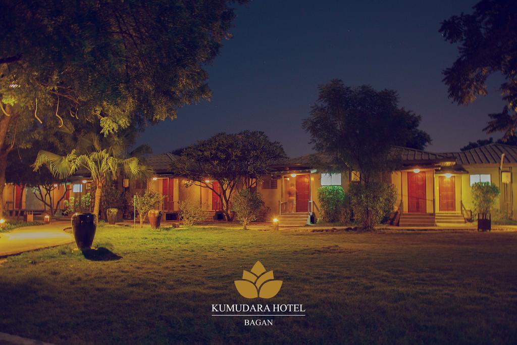 Hotel Kumudara Pagan Exteriér fotografie