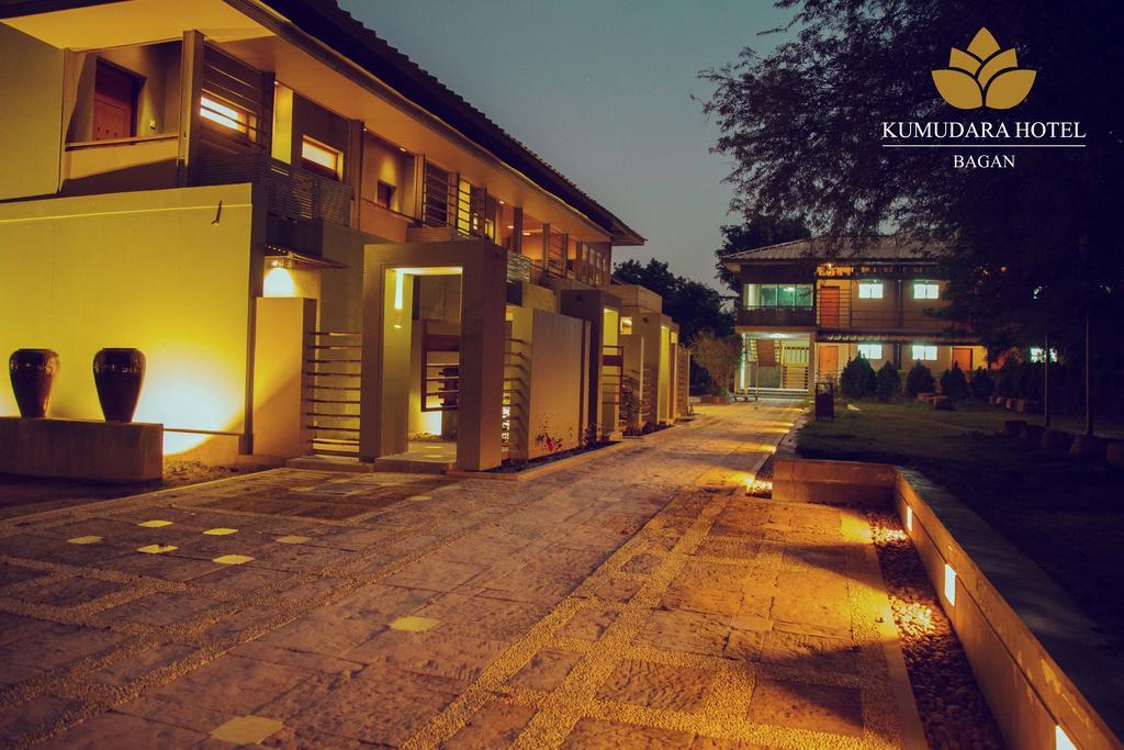 Hotel Kumudara Pagan Exteriér fotografie
