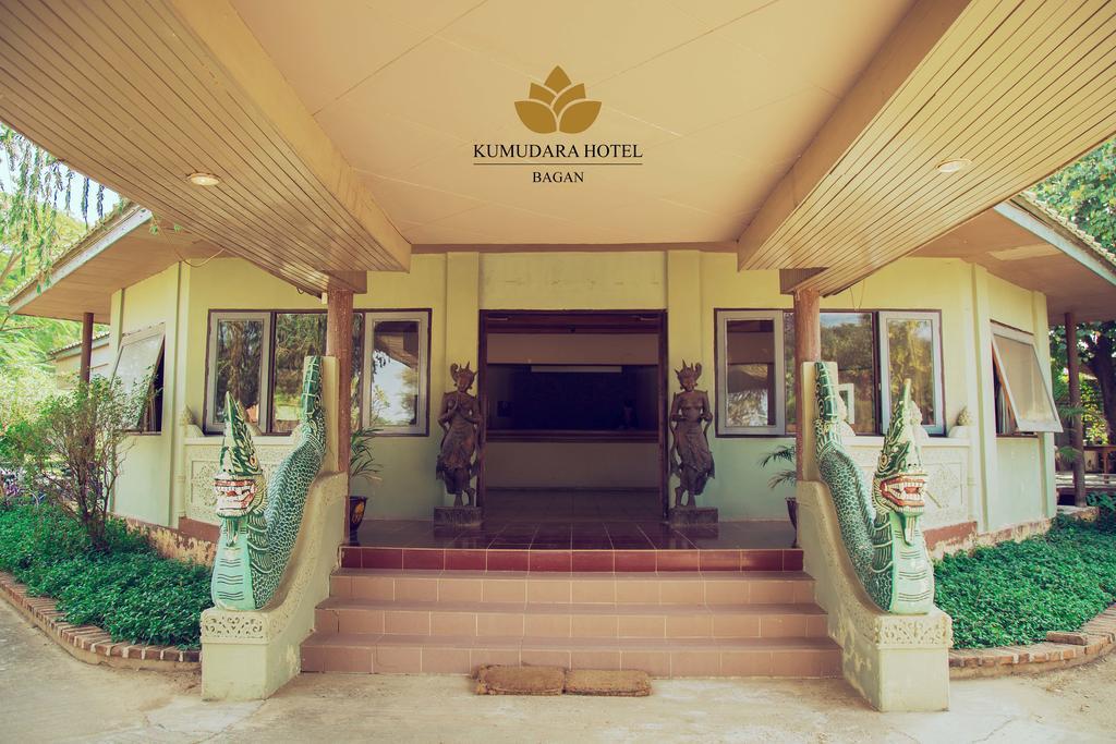Hotel Kumudara Pagan Exteriér fotografie